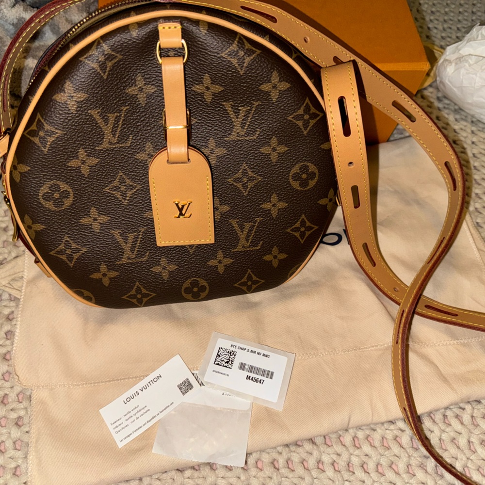 Louis Vuitton Boite Chapeau Souple MM